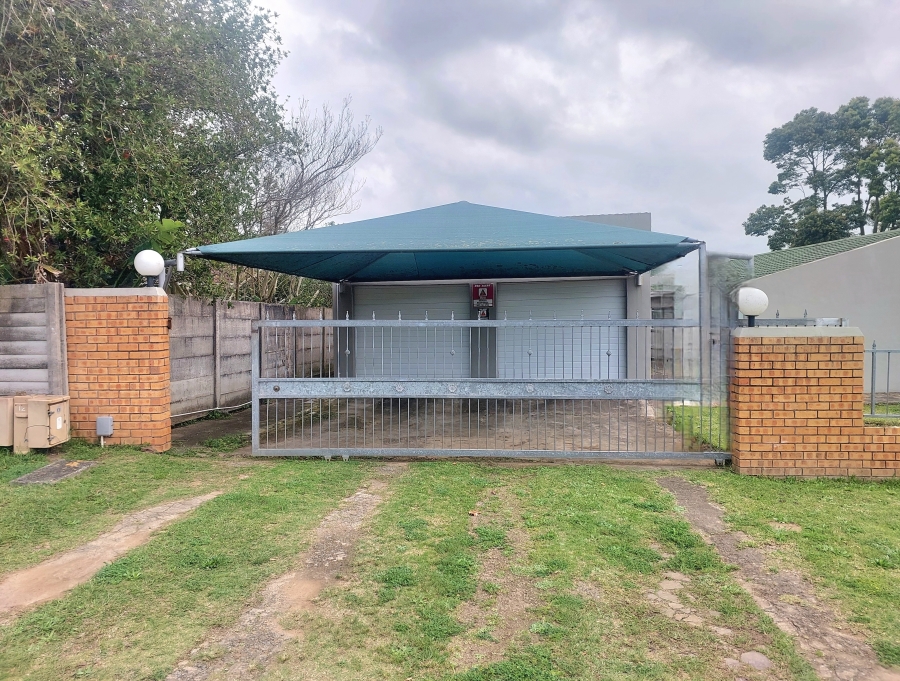 3 Bedroom Property for Sale in Dorchester Heights Eastern Cape